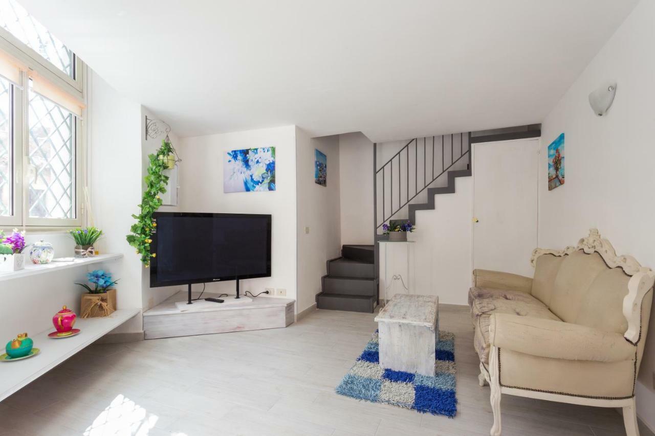 Casa Vacanze Di Gio كاتانيا المظهر الخارجي الصورة