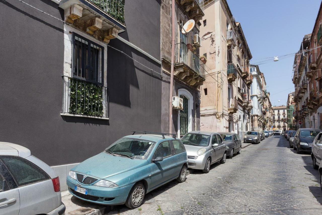 Casa Vacanze Di Gio كاتانيا المظهر الخارجي الصورة